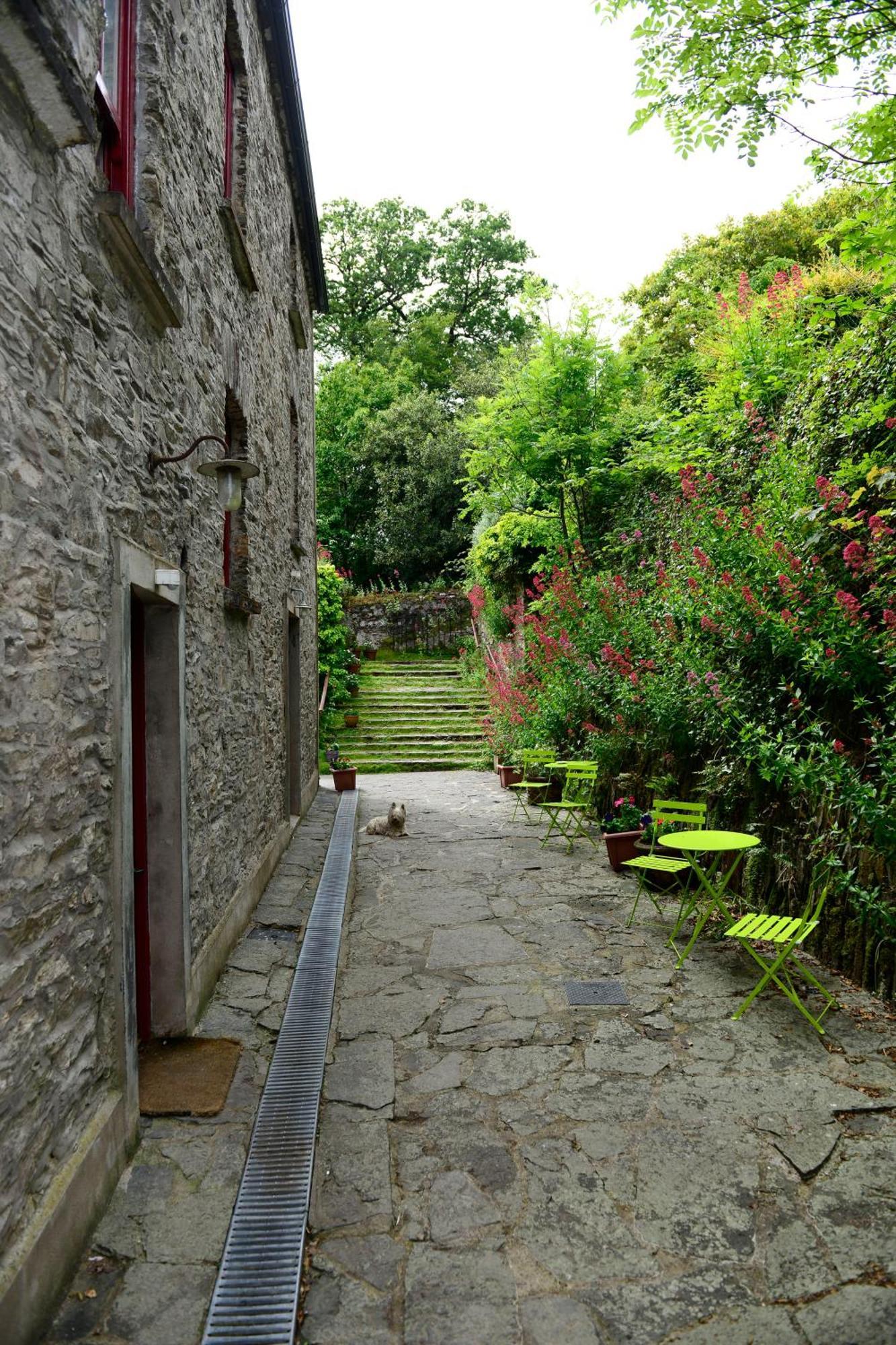 Barnabrow Country House Killinagh Exterior photo